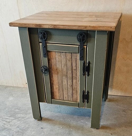 End Table - Fully Assembled - Furniture - Home Décor - Nightstand - Living - Book Shelf - Amish Handmade - Fireplace - Bathroom Cabinet