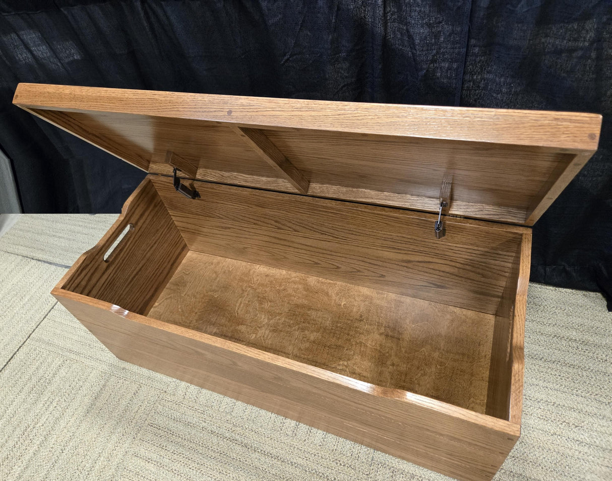 Amish Handmade Trunk - Toy Box - Storage Box - Vintage Chest Box - Rustic - Keepsake Box - Antique - Hope Chest - Blanket Chest - Hobby Box