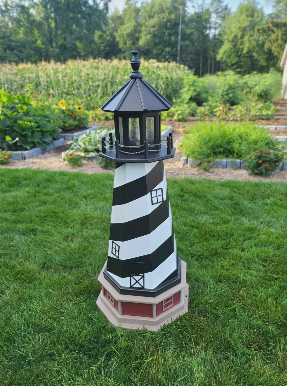 Cape Hatteras Solar Lighthouse - Amish Made - Landmark Replica - Lawn Ornament